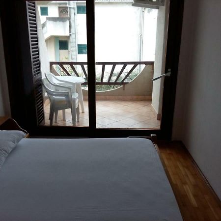 Apartments Villa Cherry Novalja Ngoại thất bức ảnh