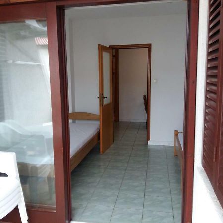 Apartments Villa Cherry Novalja Ngoại thất bức ảnh