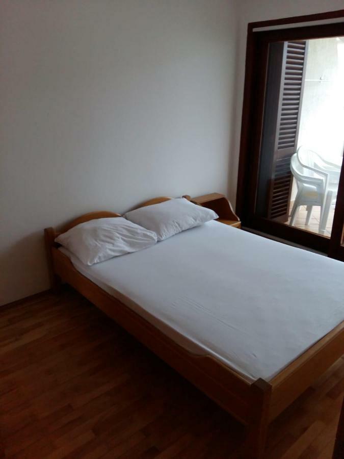 Apartments Villa Cherry Novalja Ngoại thất bức ảnh