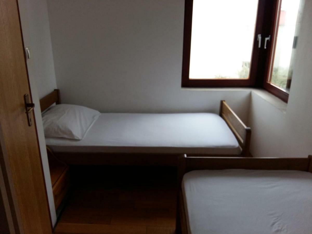 Apartments Villa Cherry Novalja Ngoại thất bức ảnh