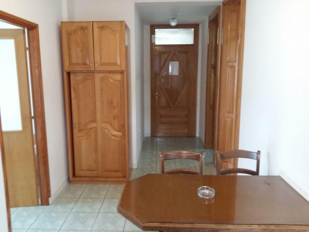 Apartments Villa Cherry Novalja Ngoại thất bức ảnh