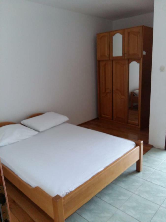 Apartments Villa Cherry Novalja Ngoại thất bức ảnh